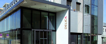 Delica Aussenansicht Hauptgebäude Delica Aussenansicht Hauptgebäude